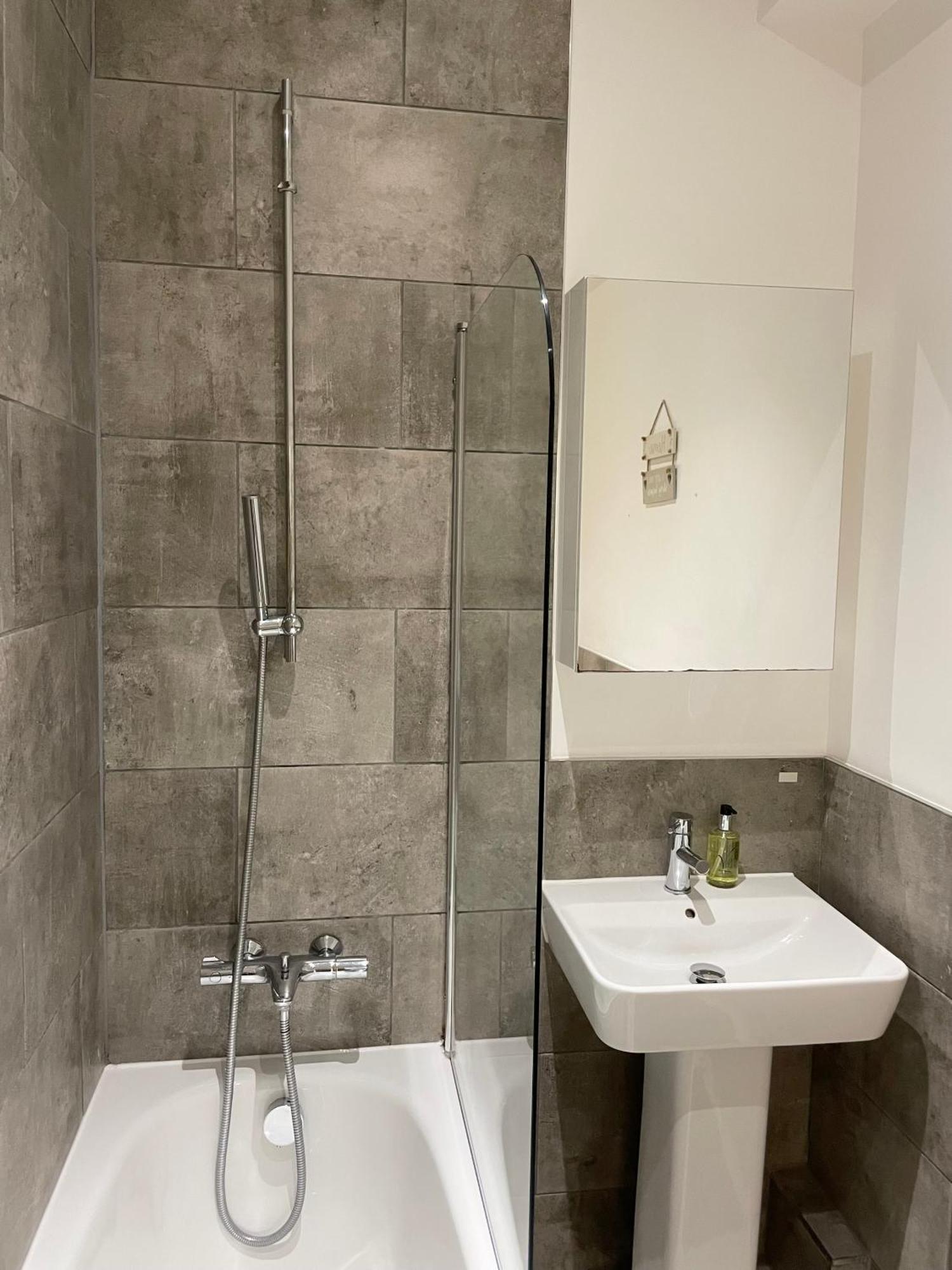 Victoria Maisonette Apartment Londres Extérieur photo